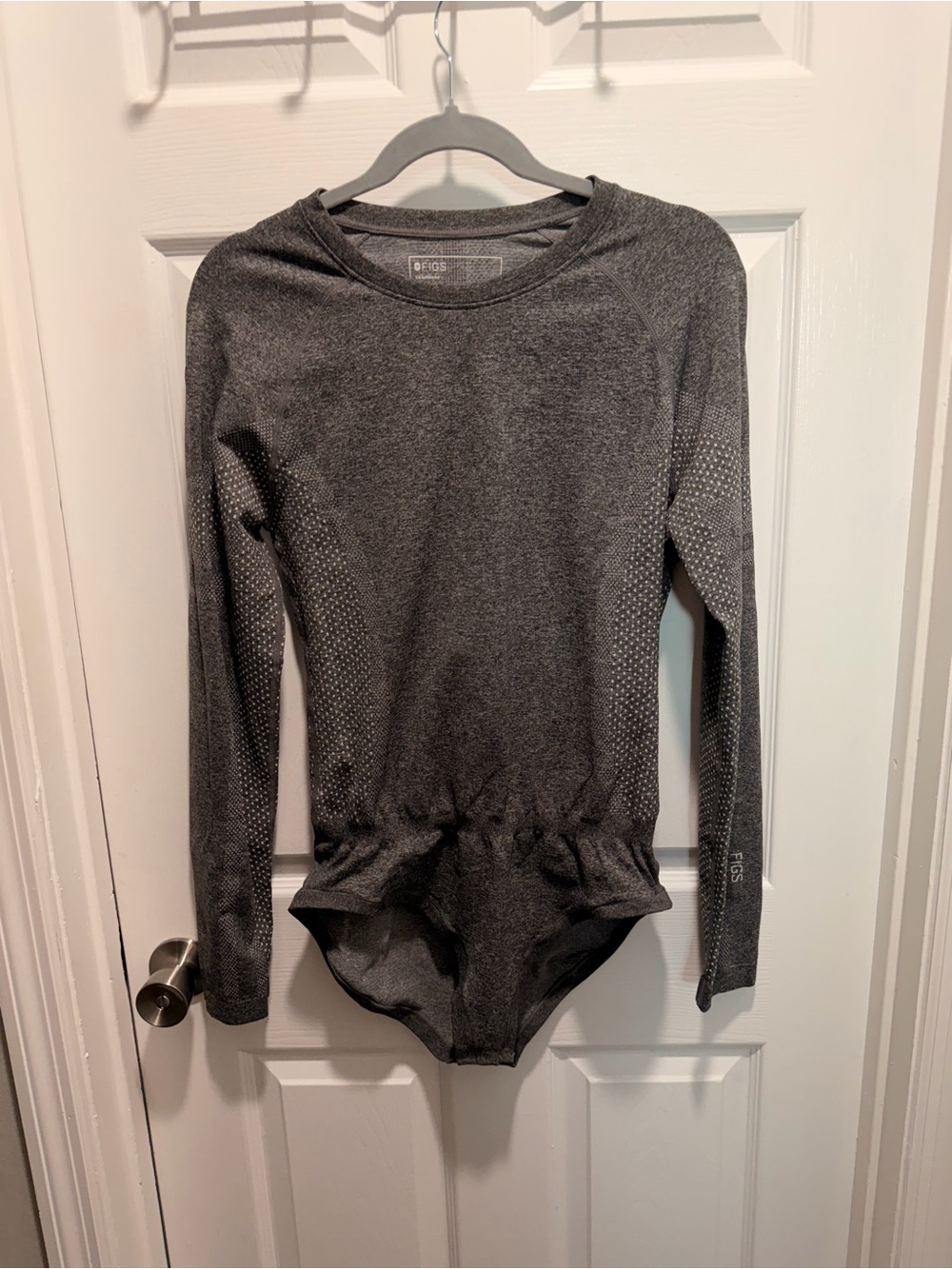 Salta Seamless Long Sleeve Bodysuit Graphite / Charcoal Gray